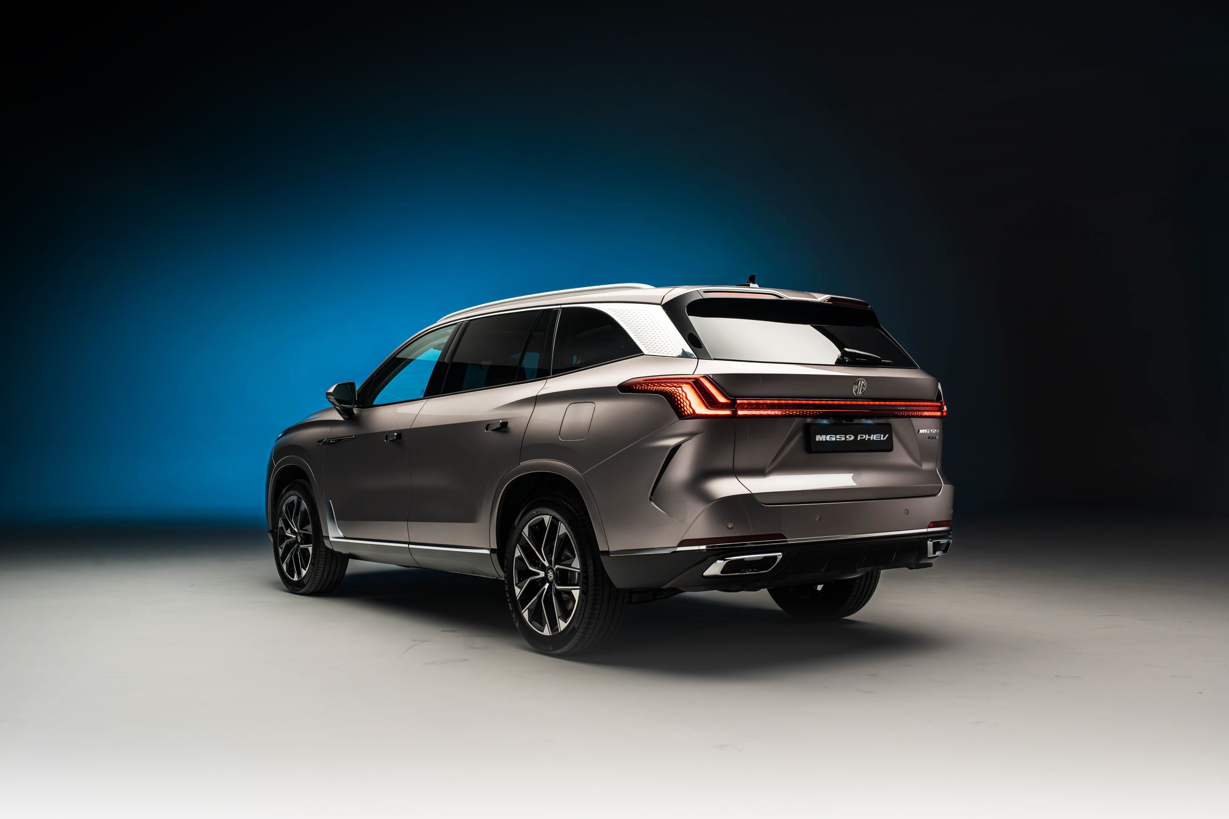zu sehen: der MGS9 PHEV